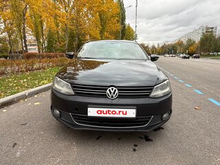 2013 Volkswagen Jetta VI, чёрный, 780000 рублей, вид 2