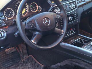 2012 Mercedes-Benz E-Класс 220 7G-Tronic IV (W212, S212, C207), чёрный, 1870000 рублей, вид 5