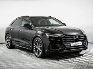 2019 Audi Q8 55 TFSI I (4M), чёрный, 5777000 рублей, вид 4