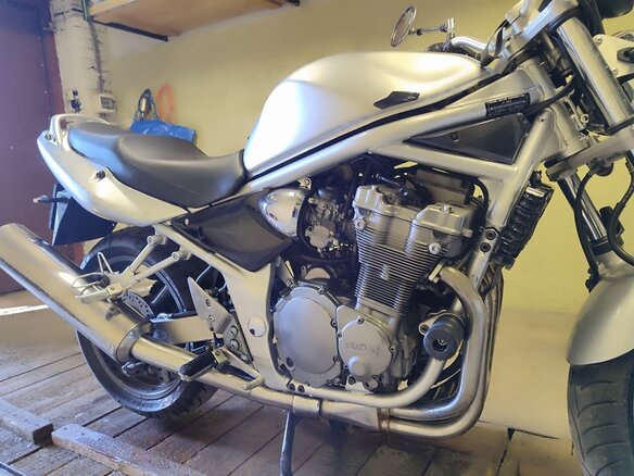 2004 Suzuki Bandit GSF 600, серебристый, 350000 рублей - вид 8