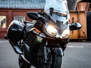 2018 Kawasaki GTR 1400 (Concours 14), чёрный, 1090000 рублей, вид 2