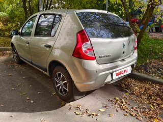 2011 Renault Sandero I, бежевый, 470000 рублей, вид 4