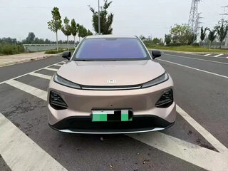 2026 Changan Qiyuan Q05 40.3 kWh II, коричневый, 1449111 рублей, вид 2