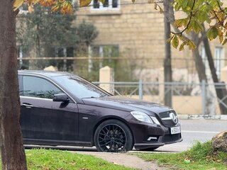 2011 Mercedes-Benz E-Класс 200 7G-Tronic IV (W212, S212, C207), коричневый, 1670000 рублей, вид 5