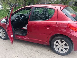 2006 Peugeot 207 I, красный, 250000 рублей, вид 2