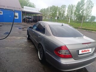 2004 Mercedes-Benz E-Класс 320 III (W211, S211), белый, 1300000 рублей, вид 3