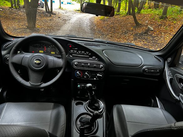 2014 Chevrolet Niva I Рестайлинг, серый - вид 7