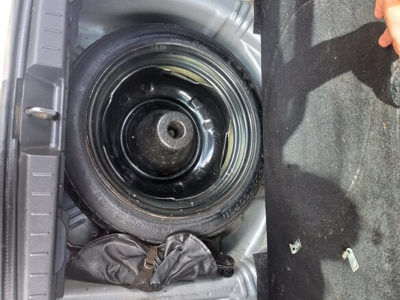 2007 Toyota Vitz II (XP90), серебристый, 500000 рублей - вид 17