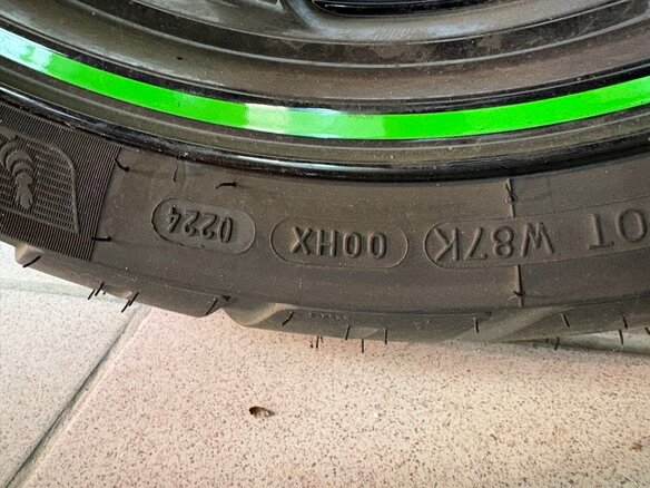 2020 Kawasaki Ninja 400, зелёный, 680000 рублей - вид 3