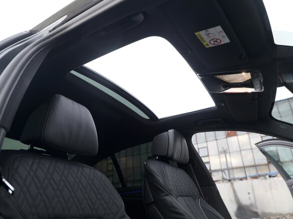 2021 BMW 5 серии 530d xDrive VII (G30/G31/G38) Рестайлинг, чёрный, 7490000 рублей - вид 15