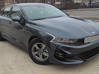 2021 Kia K5 III, серый, 2740000 рублей, вид 3