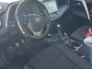 2014 Toyota RAV4 IV (XA40), белый, 1500000 рублей, вид 5