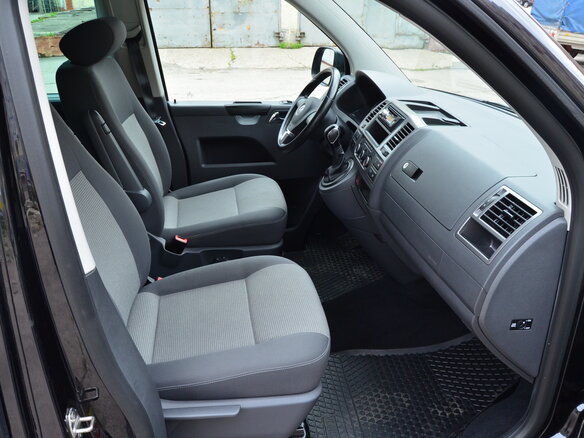 2013 Volkswagen Caravelle T5 Рестайлинг, чёрный - вид 5