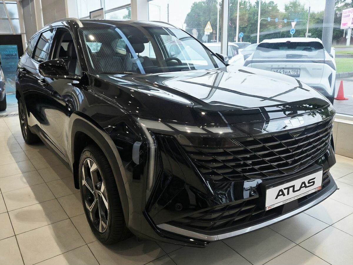 Открыть фотографии: Geely Atlas II