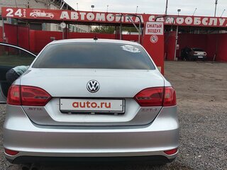 2012 Volkswagen Jetta VI, серебристый, 850000 рублей, вид 5