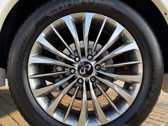 2021 Infiniti QX80 I Рестайлинг 3, белый, 6500000 рублей - вид 17