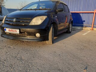 2005 Toyota Ist I Рестайлинг, чёрный, 620000 рублей, вид 2