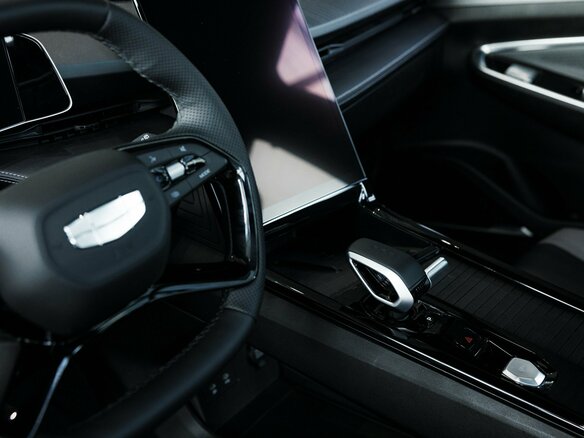 2026 Geely Cityray, серый - вид 17