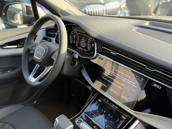 2026 Audi Q7 50 TDI II (4M) Рестайлинг 2, серый, 11290000 рублей - вид 18