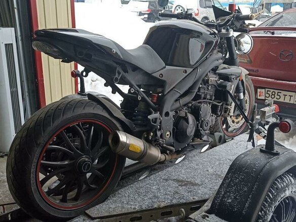 2008 Triumph Speed Triple, чёрный, 600000 рублей - вид 8