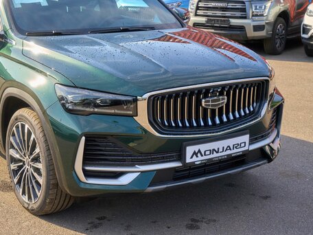 2026 Geely Monjaro I Рестайлинг, зелёный, 4855990 рублей, вид 4