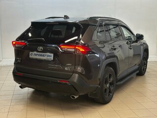 2021 Toyota RAV4 V (XA50), коричневый, 2880000 рублей, вид 4