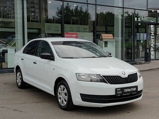 2017 Skoda Rapid I, белый, 920000 рублей, вид 3