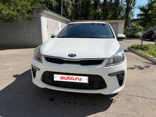 2019 Kia Rio IV, белый, 1270000 рублей, вид 1