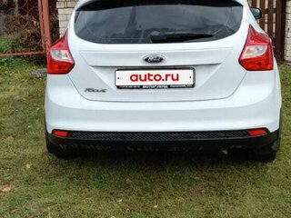 2013 Ford Focus III, белый, 750000 рублей, вид 3