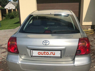 2003 Toyota Avensis II, серебристый, 543133 рублей, вид 3