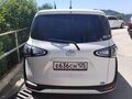 2021 Toyota Sienta II Рестайлинг, белый, 2150000 рублей - вид 2