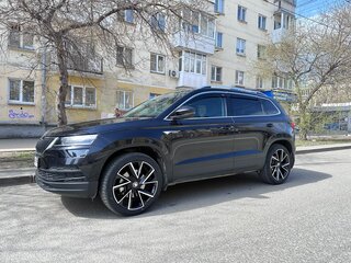 2021 Skoda Karoq DSG6 I, чёрный, 3600000 рублей, вид 1