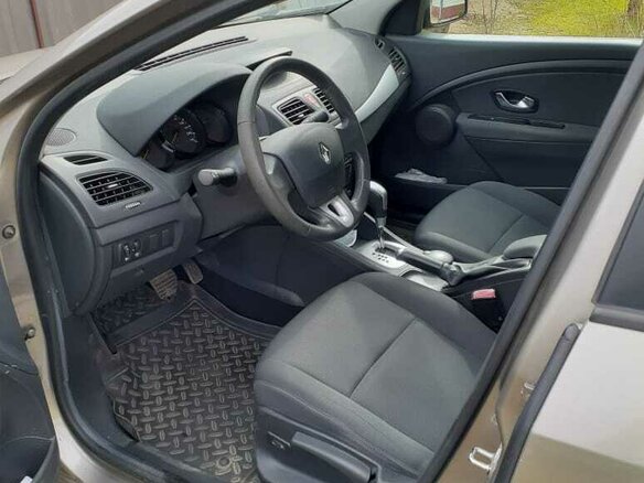 2010 Renault Fluence I, бежевый, 1599999 рублей - вид 5