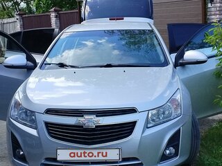 2014 Chevrolet Cruze I Рестайлинг, серебристый, 1150000 рублей, вид 2