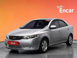2013 Kia Forte I, серебристый, 920000 рублей, вид 1