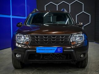 2017 Renault Duster I Рестайлинг, коричневый, 900000 рублей, вид 4