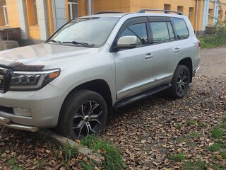 2010 Toyota Land Cruiser 200 Series, серебристый, 3000000 рублей, вид 2