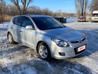 2010 Hyundai i30 I, серебристый, 890000 рублей, вид 3