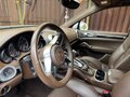 2017 Porsche Cayenne Diesel II Рестайлинг (958), белый - вид 2
