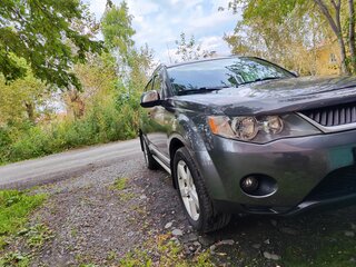 2008 Mitsubishi Outlander II, серый, 950000 рублей, вид 2