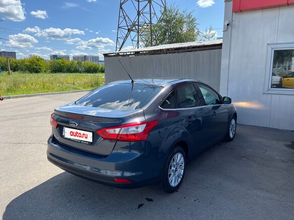 2011 Ford Focus III, серый