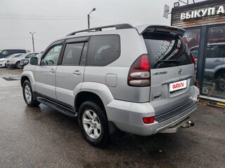 2006 Toyota Land Cruiser Prado 5-speed 120 Series, серебристый, 1685000 рублей, вид 5
