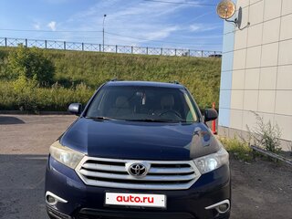 2011 Toyota Highlander II (XU40) Рестайлинг, синий, 1600000 рублей, вид 2