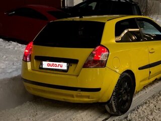 2001 Fiat Stilo, жёлтый, 340000 рублей, вид 4