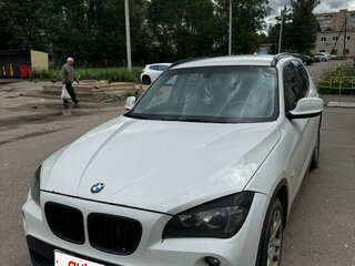 2011 BMW X1 18i I (E84), белый, 900000 рублей, вид 1