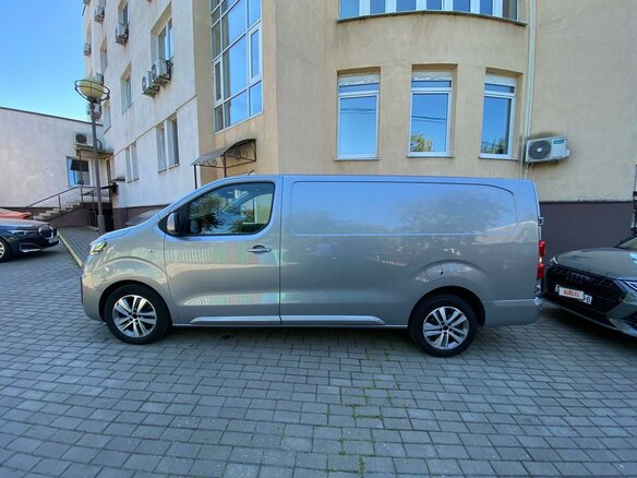 2020 Opel Vivaro, серый, 2900000 рублей - вид 18