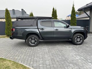 2022 Mitsubishi L200 V Рестайлинг, серый, 3900000 рублей, вид 4
