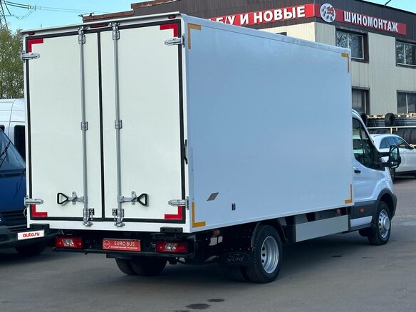 2019 Ford Transit, белый, 2450000 рублей - вид 3