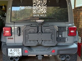2022 Jeep Wrangler IV (JL), серый, 11000000 рублей, вид 2