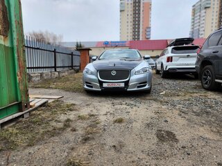 2011 Jaguar XJ Long IV (X351), серебристый, 3200000 рублей, вид 3